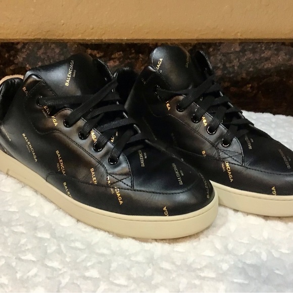 Balenciaga Shoes - Picture 4 of 15